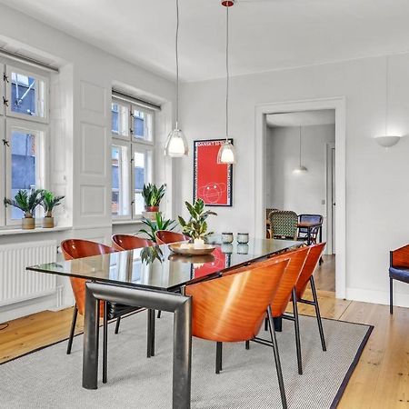 Beautiful Apartment In Kbenhavn K With Wifi Kopenhagen Exterior foto